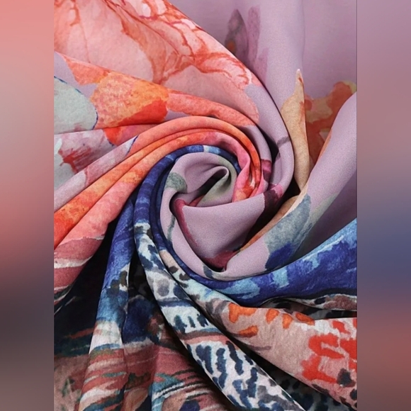 Silky Soft White Peacock Floral Kimono Cover-Up Open Robe Duster Wrap in White - Picture 9 of 13